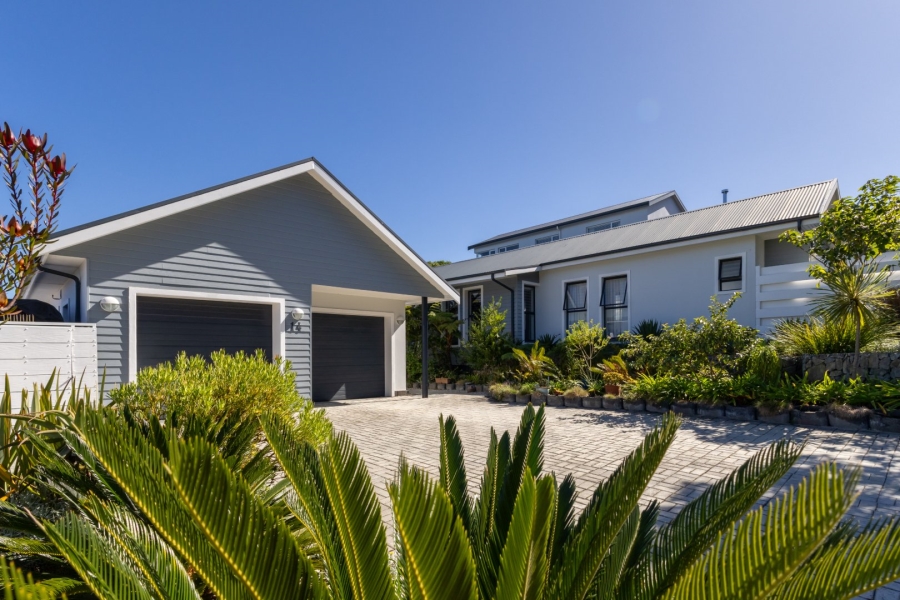 3 Bedroom Property for Sale in Pezula Golf Estate Western Cape